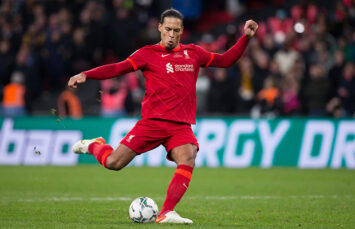 Ван Дейк рискует пропустить большую часть сезона из-за полученной травмы — СМИ