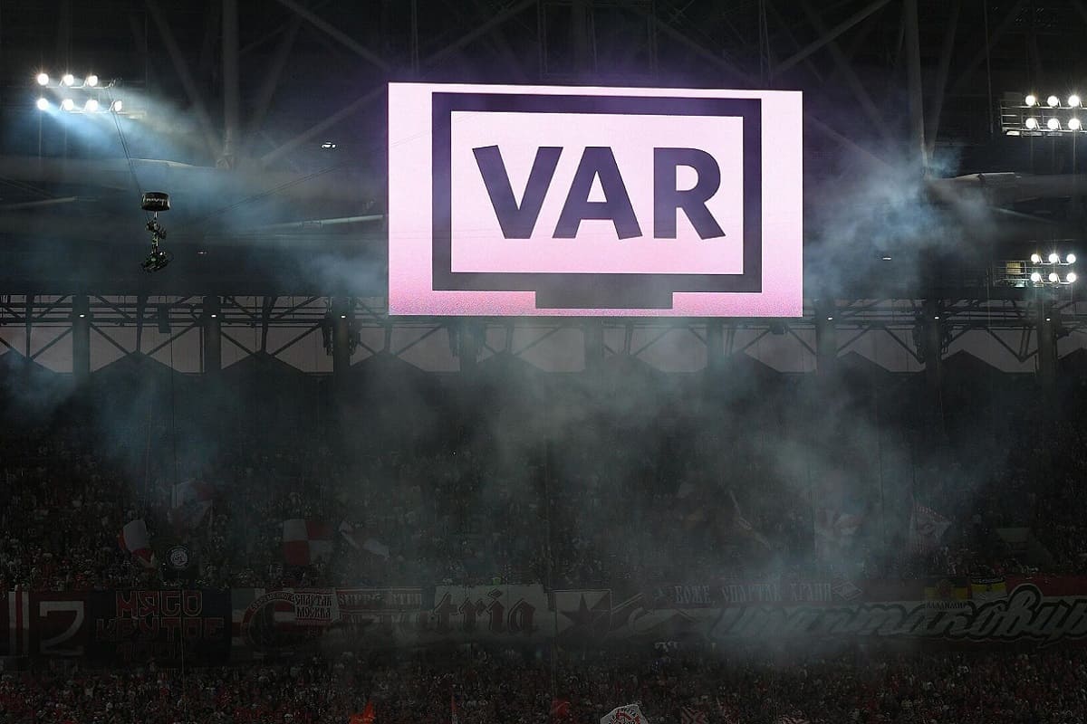 VAR
