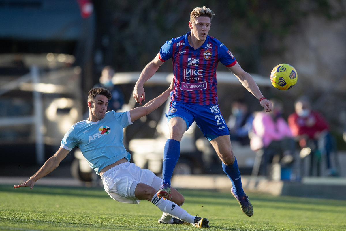 Адольфо Гайч