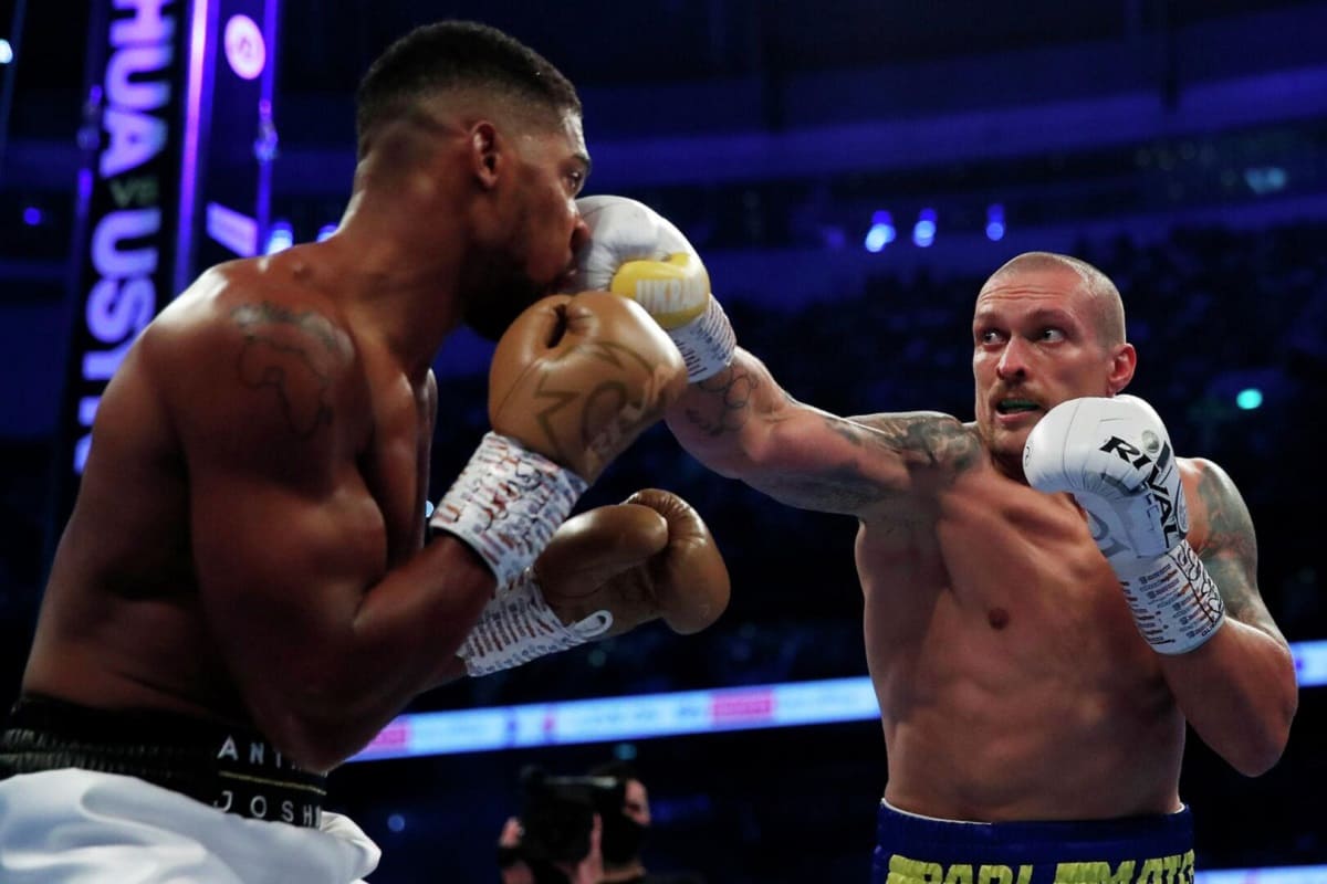 Александр Усик