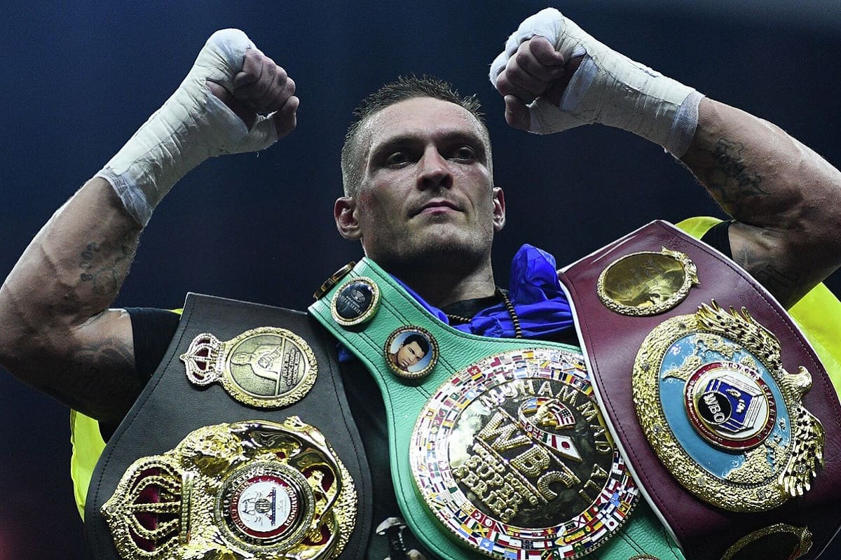 Александр Усик