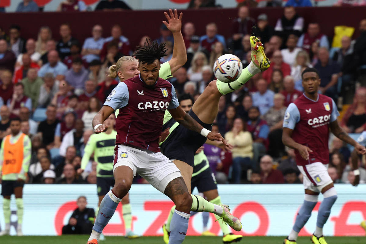 Олли Уоткинс