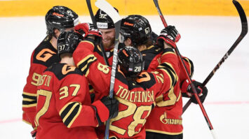 Наставник «Авангарда» назвал тяжелой победу над «Автомобилистом»