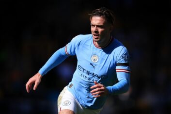 Джек Грилиш защищает Хосепа Гвардиолу из-за огромной критики