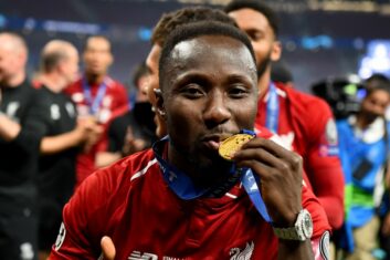 Хавбек «Ливерпуля» получил предложения от «Ньюкасла» и «Вест Хэма»