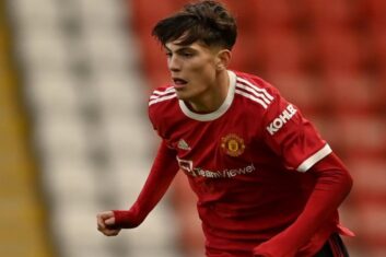 Юный вингер получил множество хвалебных отзывов после своего дебюта за МЮ