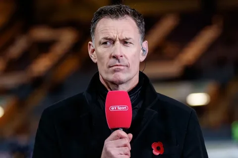 Крис Саттон