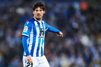 «Реал Сосьедад» лишился семи игроков перед матчем с МЮ