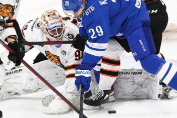 «Амур» добыл сенсационную победу над московским «Динамо»