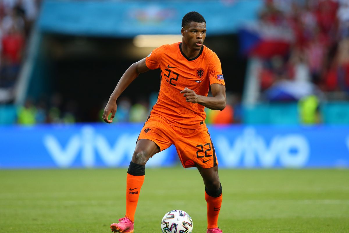 Дензел Дюмфрис