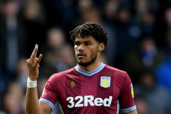 Игрок «Астон Виллы» в ярости на Стивена Джеррарда