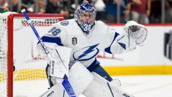 Василевский — первая звезда матча «Тампы-Бэй» против «Калгари»