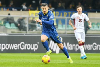 Стало известно, почему немецкий защитник «Вероны» хочет играть в России