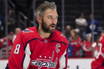 Игорь Захаркин оценил роль Александра Овечкина в «Вашингтоне»