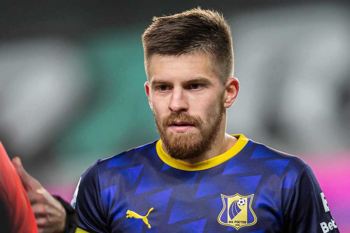 Валерий Карпин