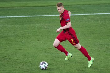 «Решил дать шанс команде за счет конфликта» — Григорян о Де Брюйне