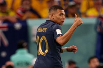 Мбаппе вышел на второе место в списке бомбардиров Франции на мундиалях