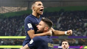 Франция без проблем обыграла Польшу в 1/8 финала ЧМ