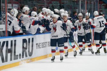 Хоккейный клуб «Торпедо» разгромил «Салават Юлаев» и продлил победную серию