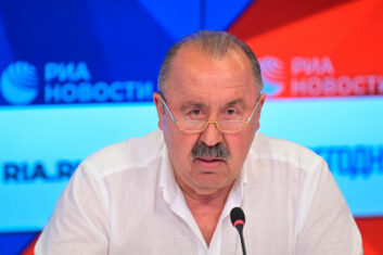 Португальцы смогут победить марокканцев и без Роналду, считает Газзаев