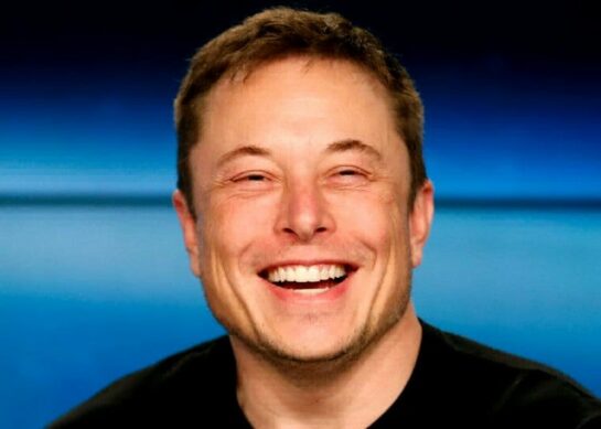 Париматч начал принимать ставки на достижения Илона Маска
