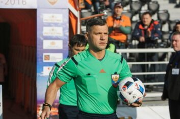 «Судья из Катара, честно говоря, вообще никакой» — арбитр Федотов