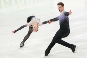 Бойкова и Козловский вырвали титул чемпионов России по фигурному катанию