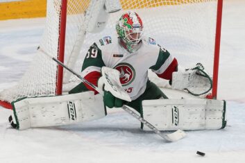 СКА подписал контракт с вратарем Подъяпольским