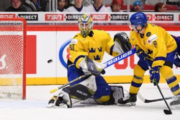 После сокрушительной победы над австрийцами шведские хоккеисты с трудом справились с немцами