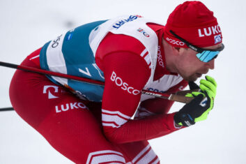 Лыжник Семиков победил в гонке без участия Большунова и Устюгова