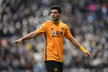 Рауль Хименес может перейти в «Барселону»