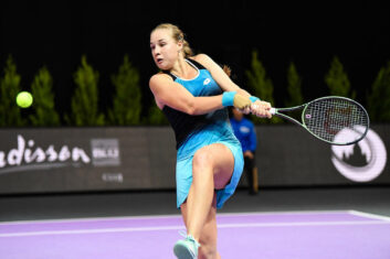 Только одна из пяти российских теннисисток смогла победить в первый день на Australian Open