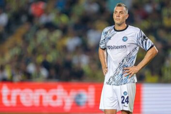 Канчельскис прокомментировал слухи о переходе Дзюбы в «Торпедо»