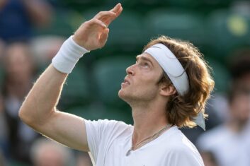 Чесноков оценил шансы Рублева в четвертьфинале Australian Open