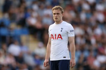 Football.London: «Лидс» может арендовать полузащитника «Тоттенхэма»