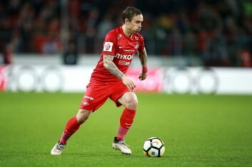 Ещенко пожелал удачи Павлюченко в «Уфе»