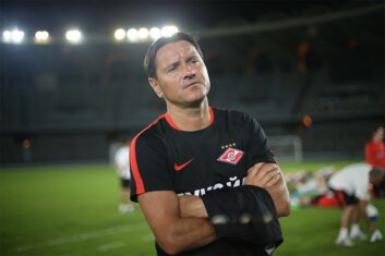 Аленичев не видит перспектив в переговорах РФС и УЕФА