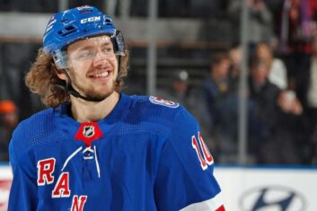 Россияне в НХЛ: три шайбы и четыре передачи за игровой день