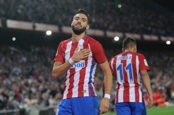 «Барселона» не уверена в необходимости трансфера Карраско — AS