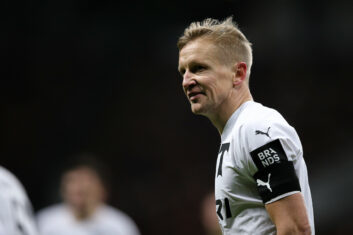 Смольников опроверг слухи о переходе в «Локомотив»