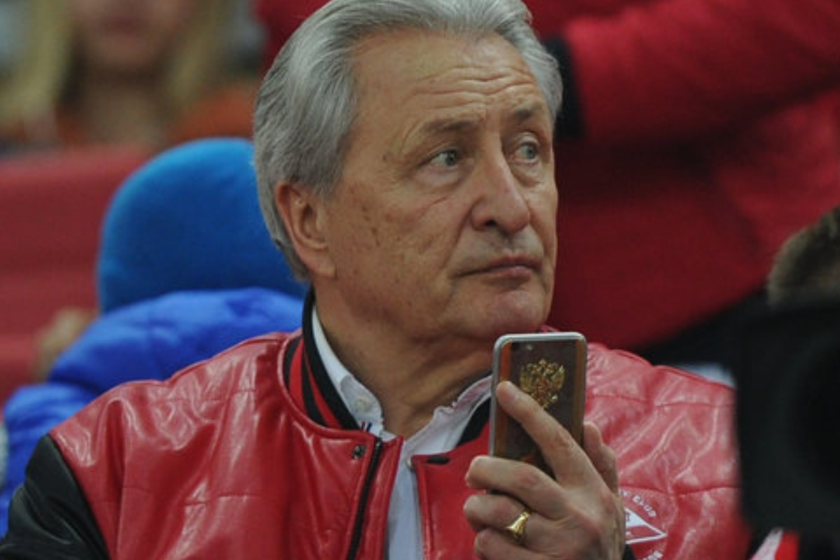 Борис Майоров