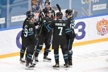 В КХЛ установлен антирекорд по количеству пропущенных шайб за сезон