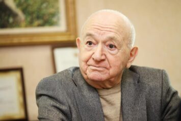 Симонян высказался о соперниках сборной России на мартовском сборе