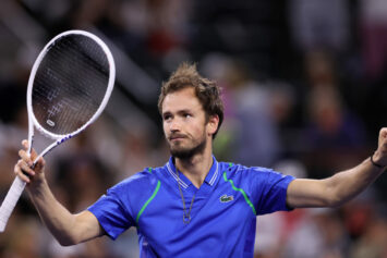 Медведев рассказал о работе над собой