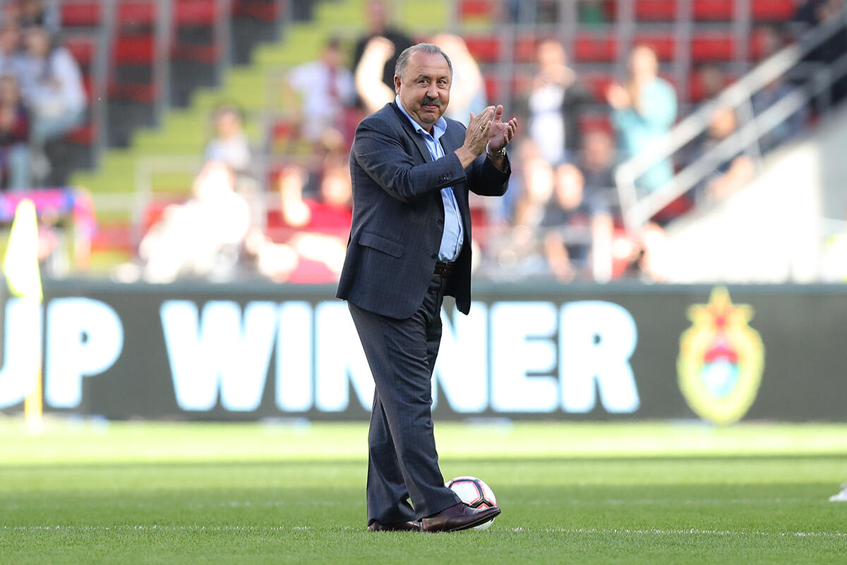 Валерий Газзаев