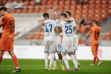 Мостовой считает, что в «Динамо» переоценивают состав