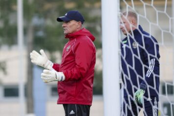 Кафанов высказался о вратарях сборной России в ближайших матчах