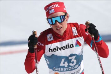 Истомина прокомментировала падение на этапе эстафеты на чемпионате России