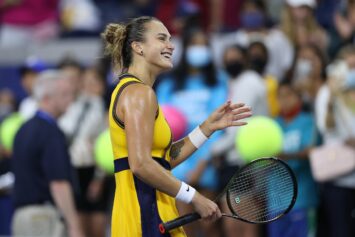 Соболенко вышла в третий круг турнира в Майами