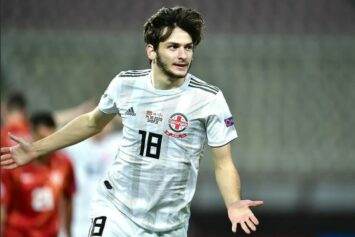 Тренер сборной Норвегии оценил игру Кварацхелии